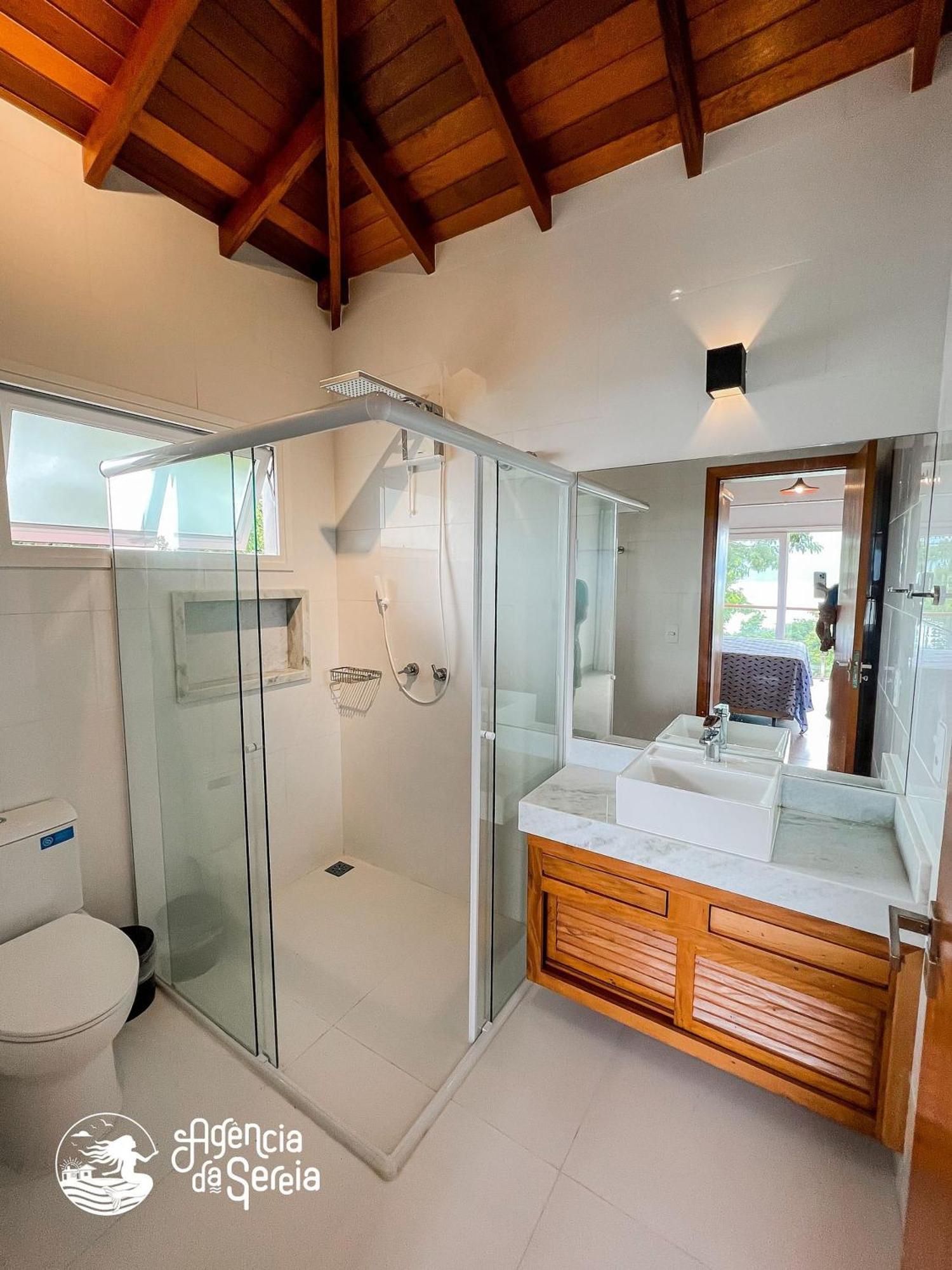 Linda Casa Com Vista Incrivel Em Condominio No Sul Da Ilha Илябела Екстериор снимка